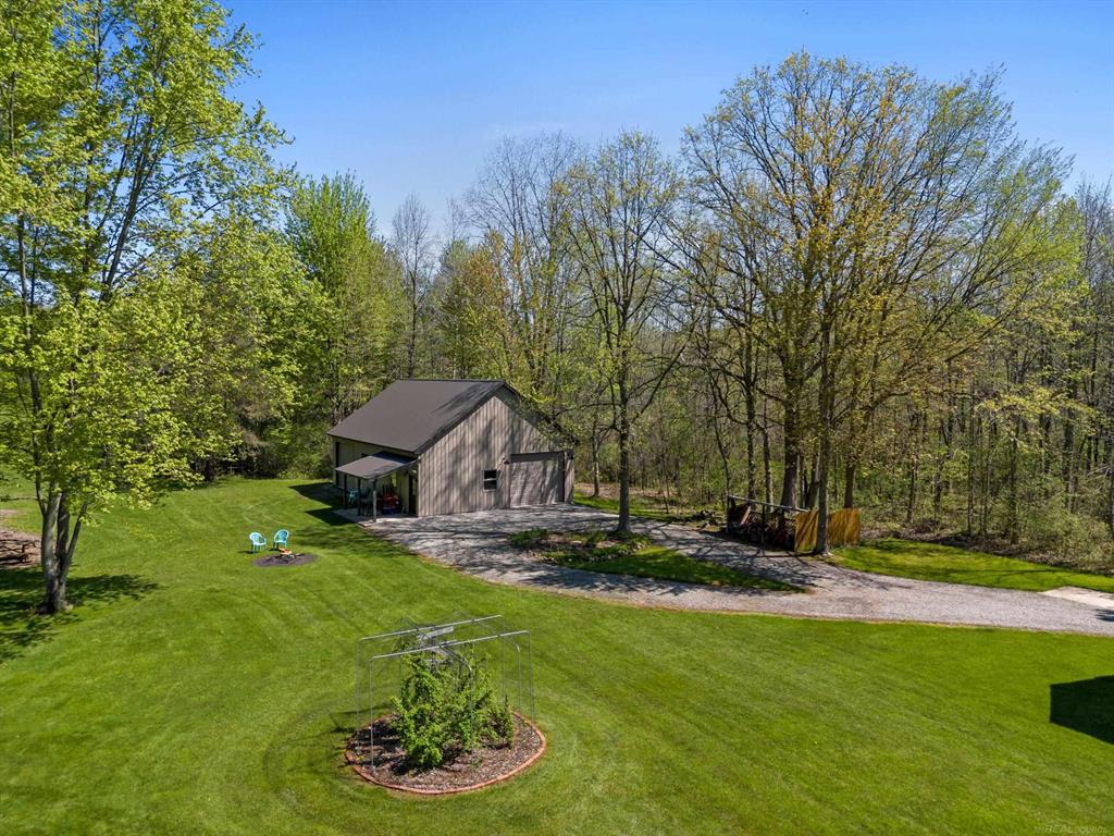 20861 30 Mile Road