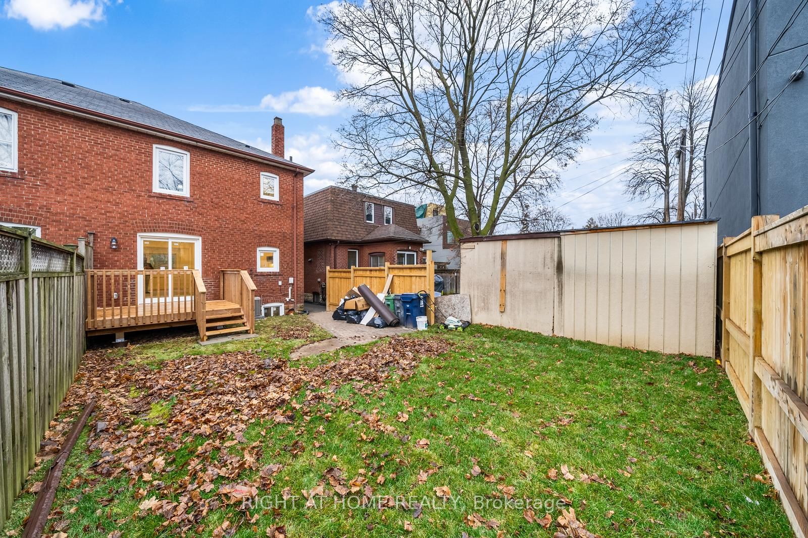 147 Forman Ave
