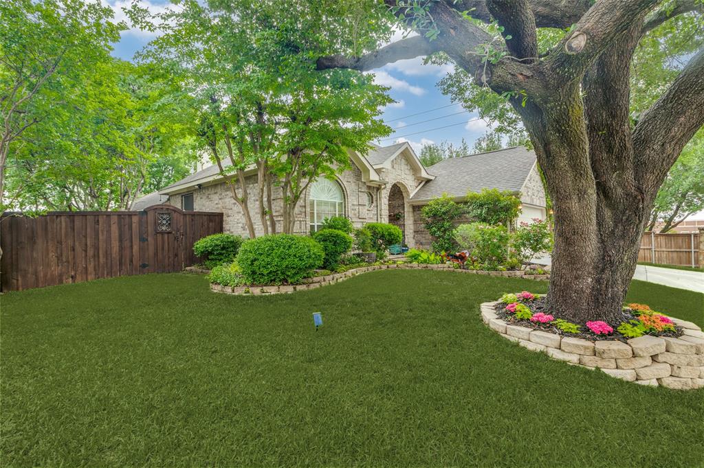 5000 Stonecrest Drive