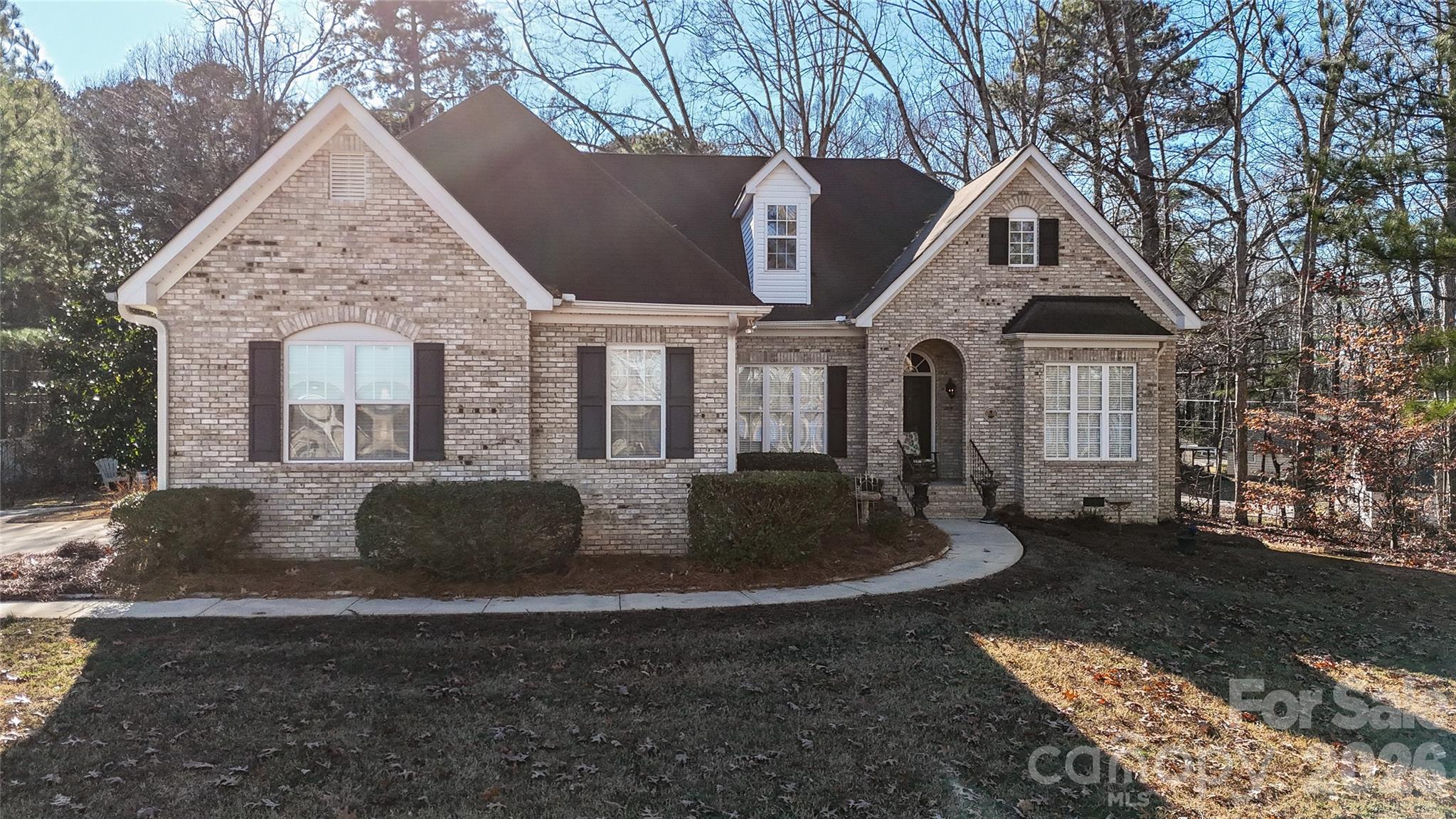 10806 Willow Oak Road