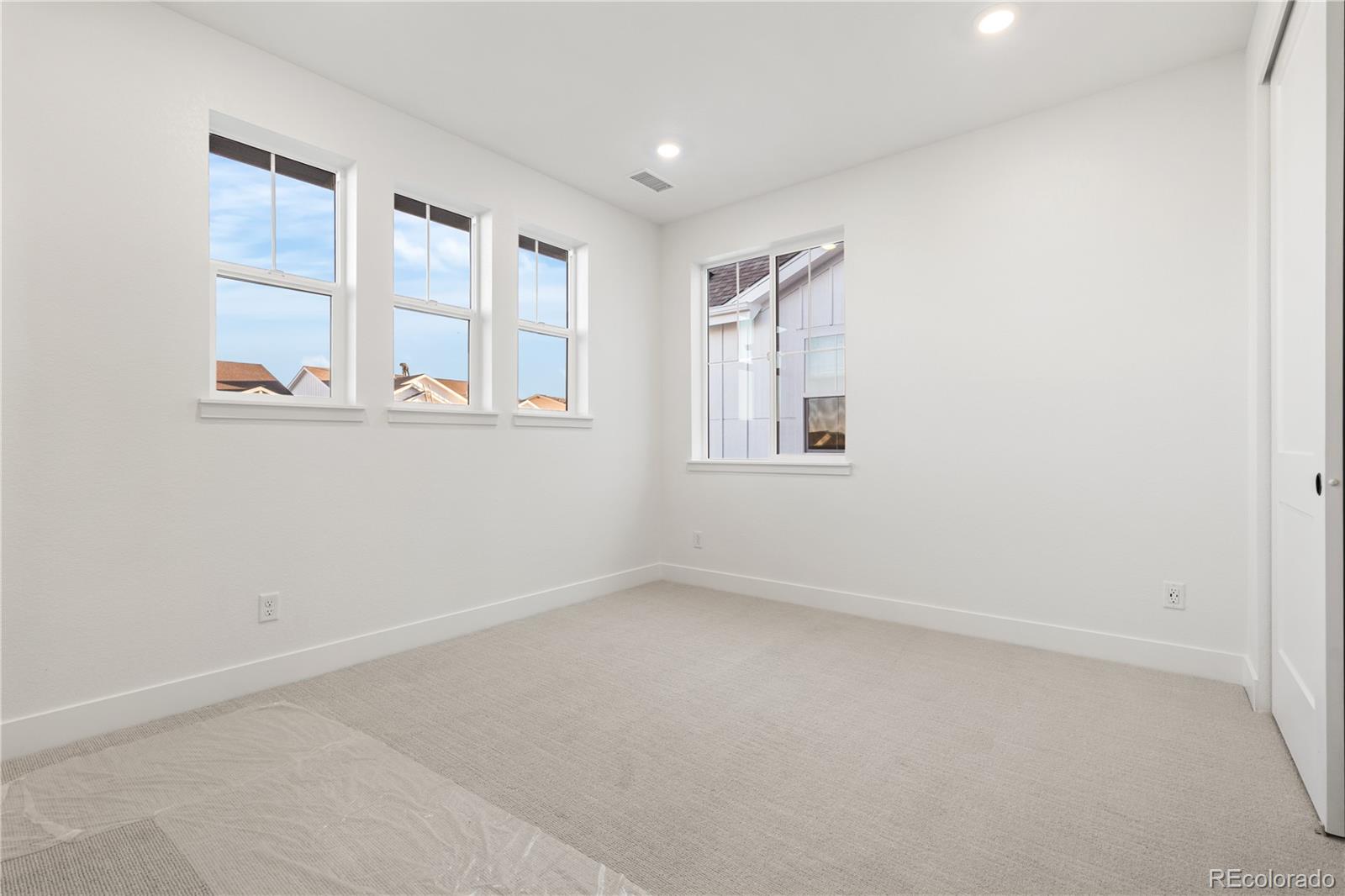 6466 Still Pine Circle