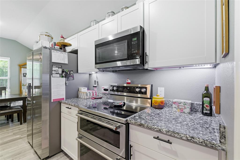231 W Murray Street