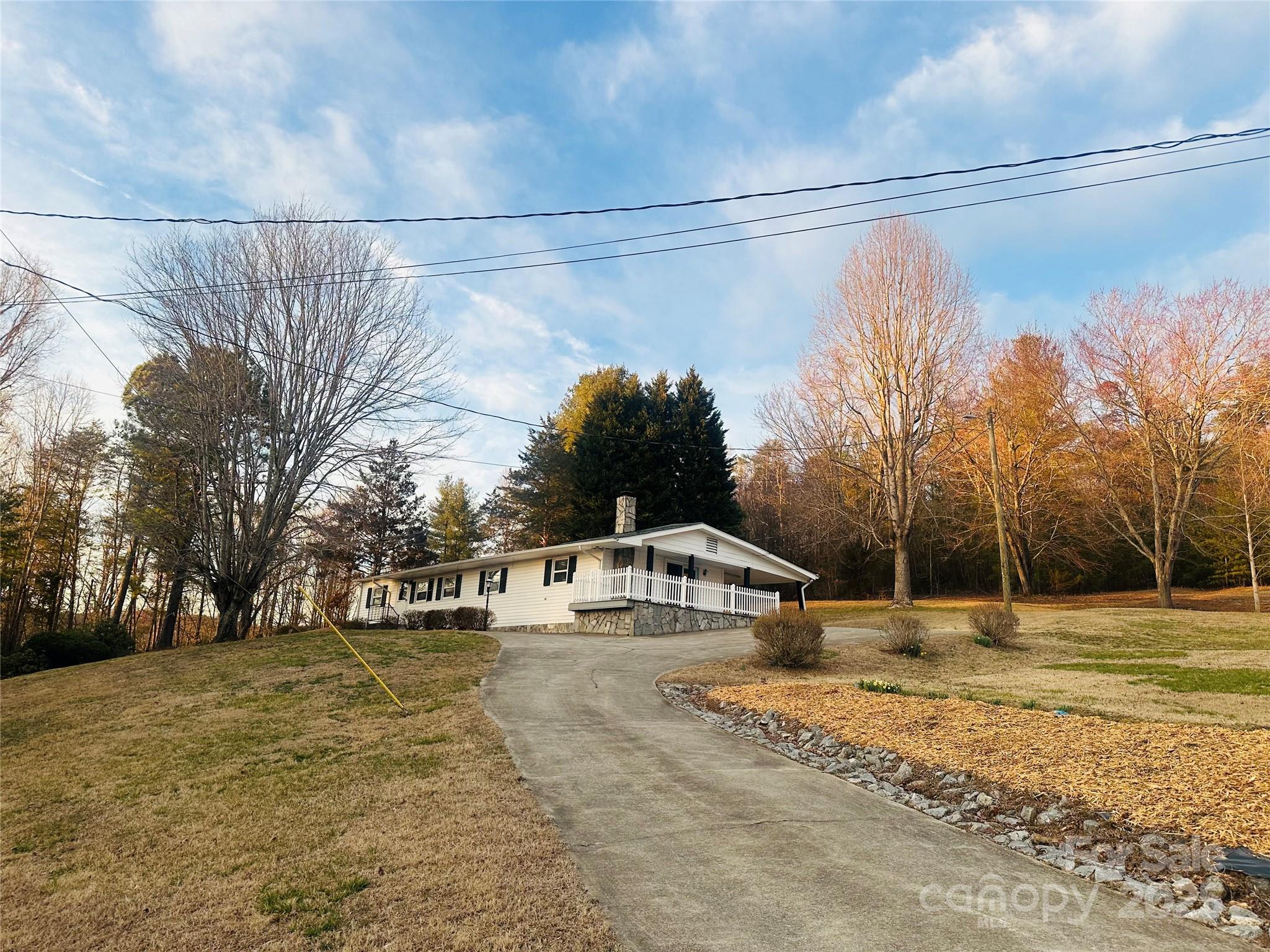 1100 Draco Road