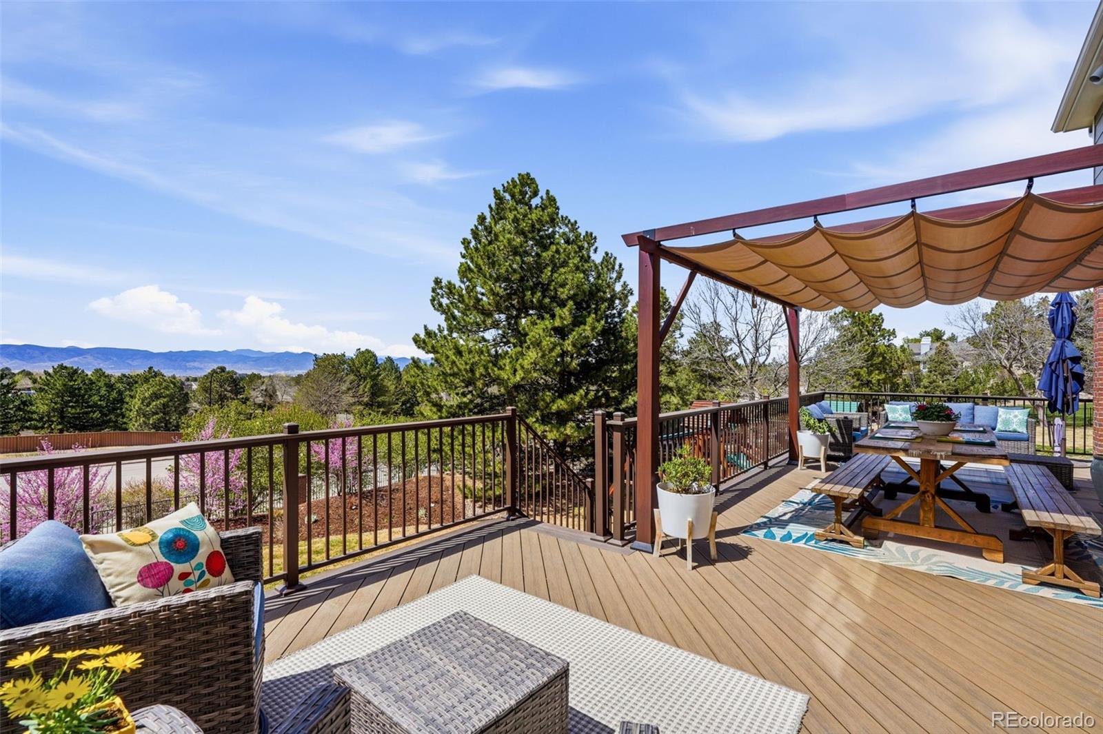 77 Falcon Hills Drive