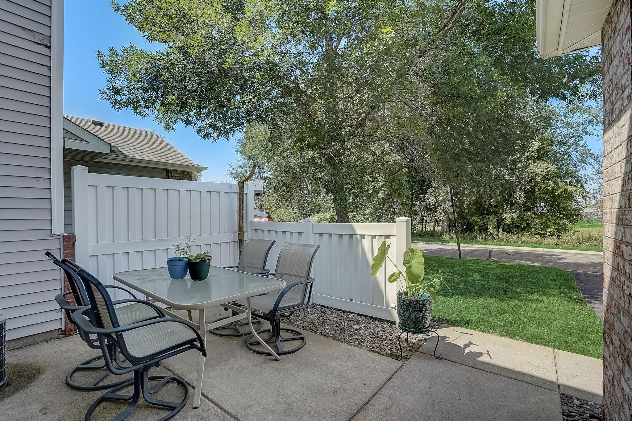 7162 Quarry Avenue NE