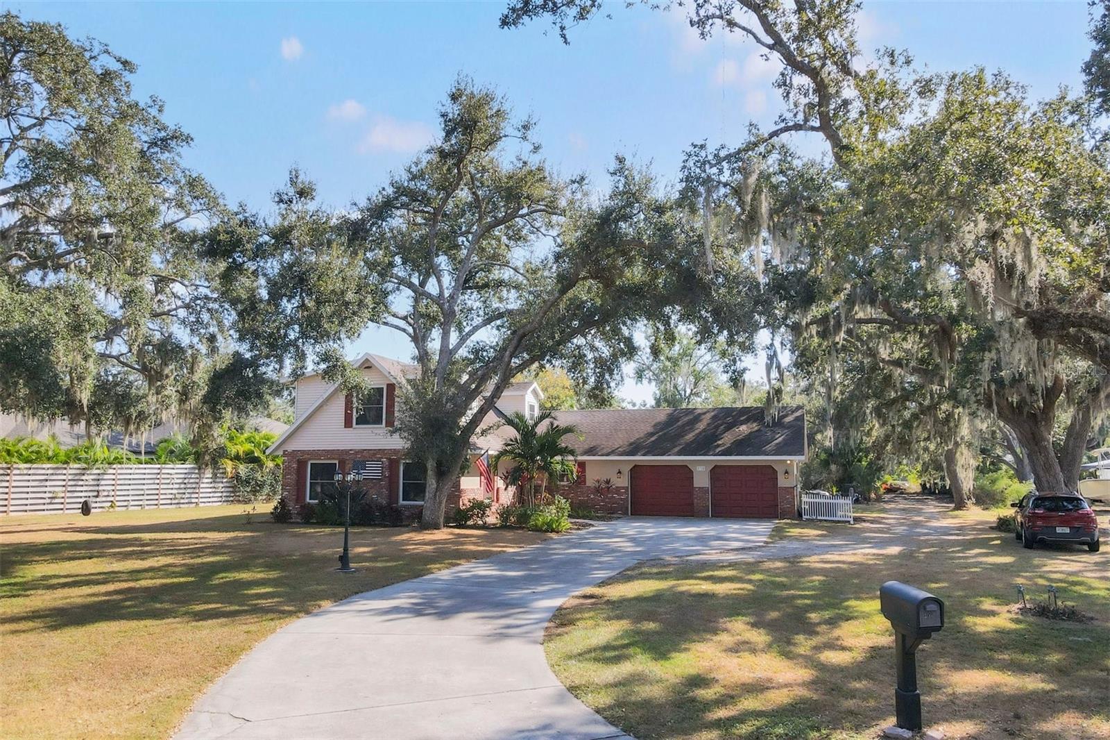 2115 Shadow Oaks Road