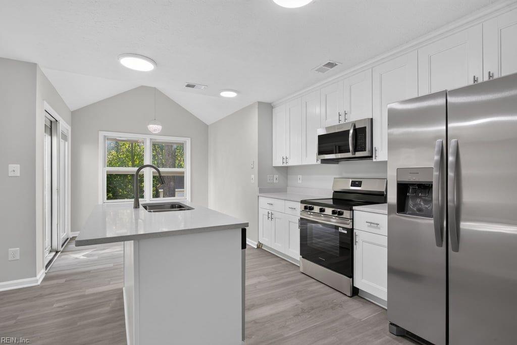 121 Sheppard Drive