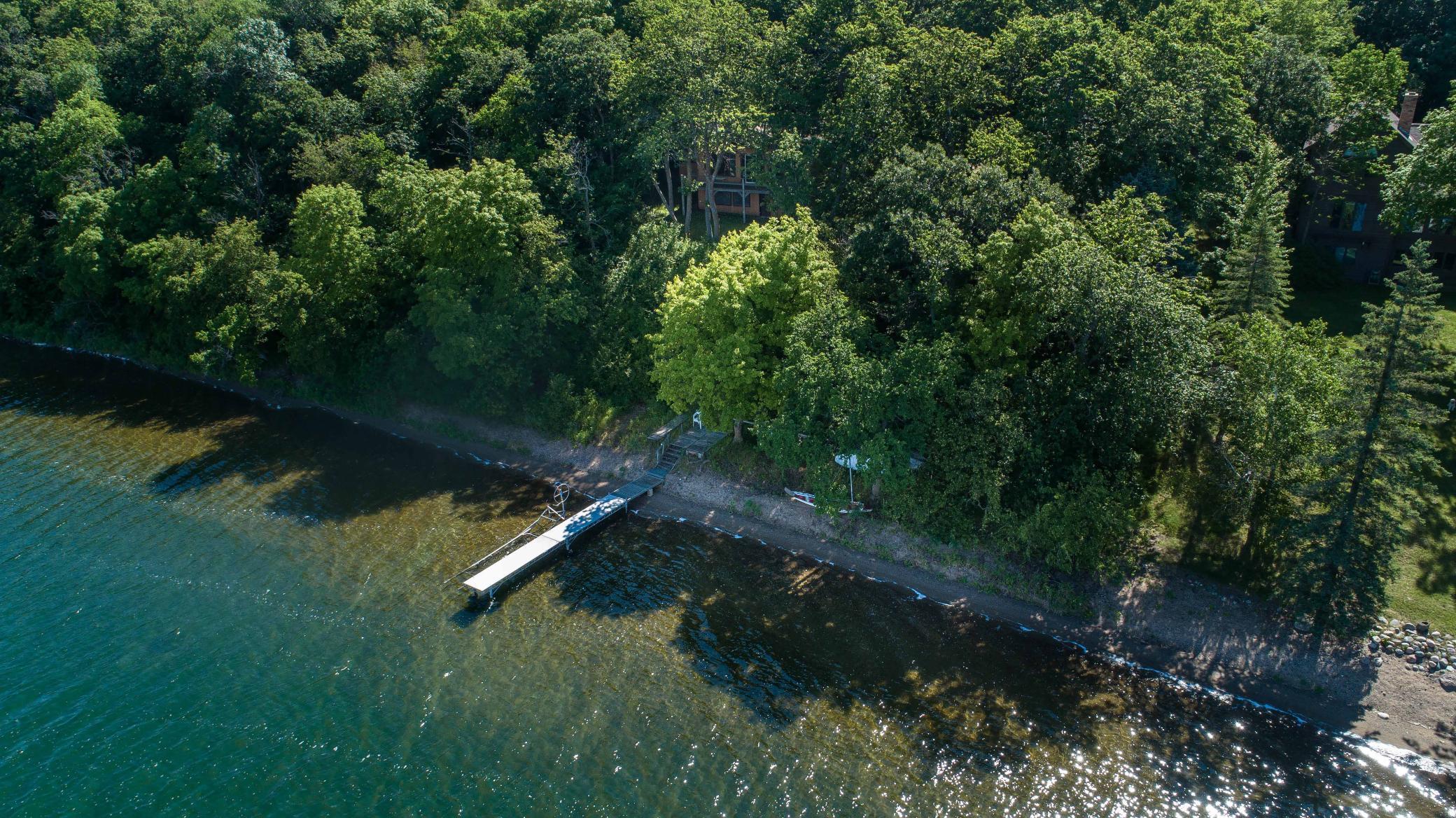 39060 Peninsula Lane