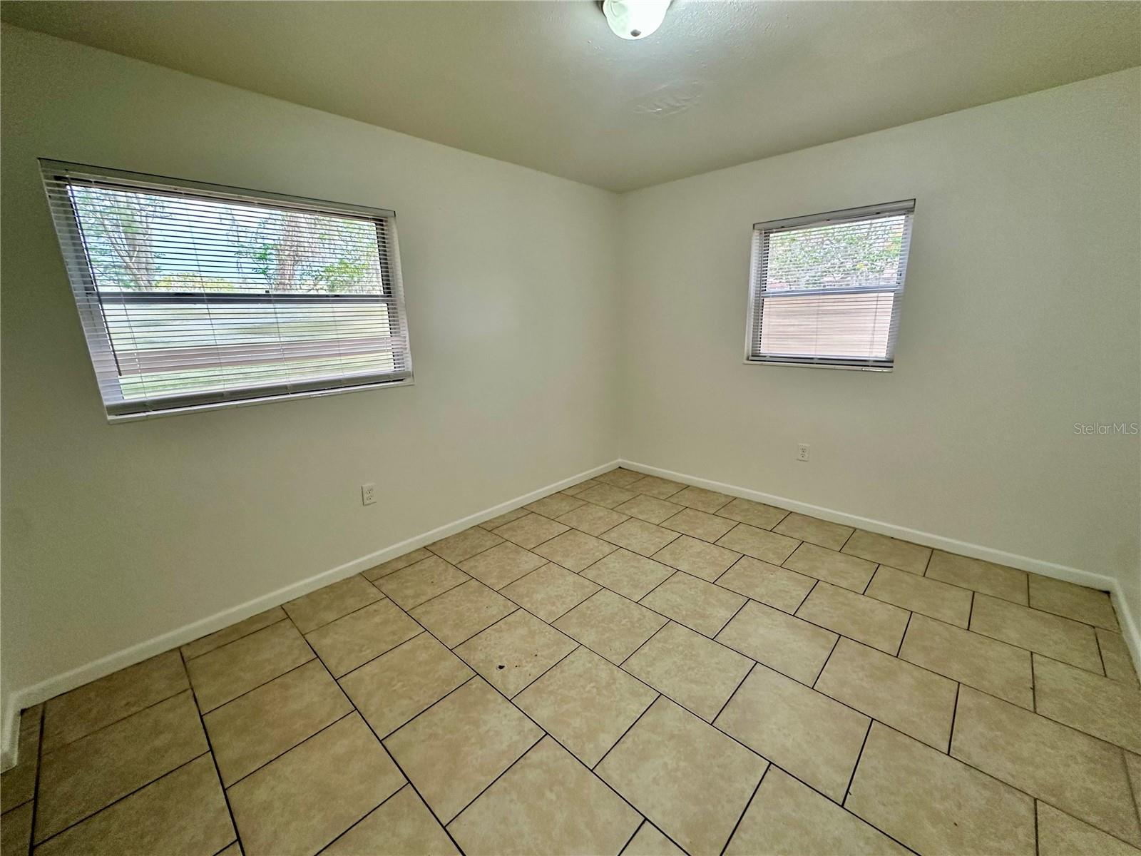 1317 Cambridge Drive