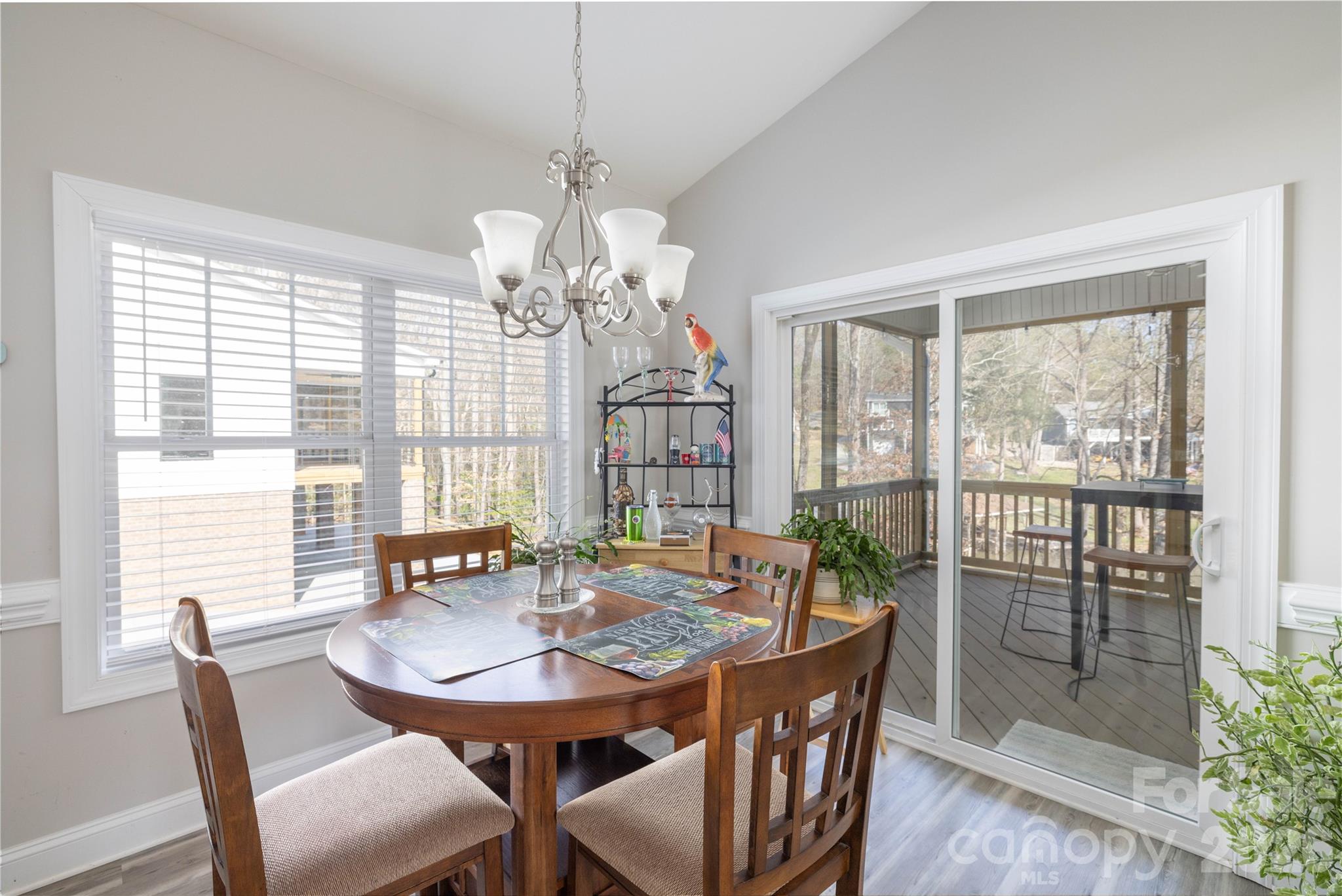 194 Hattaway Circle