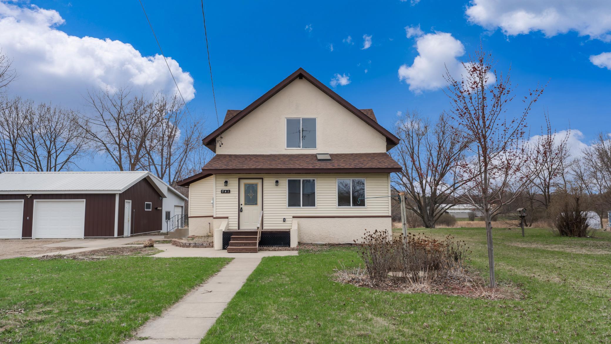 741 Riverside Road