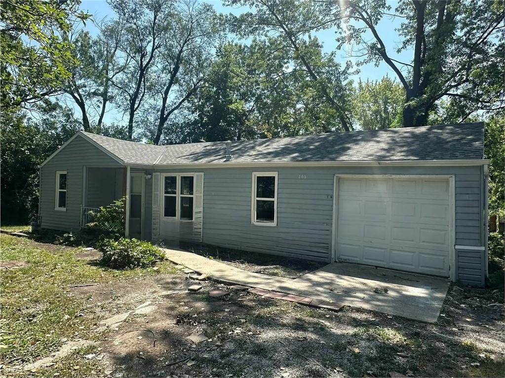 205 SE 16th Street