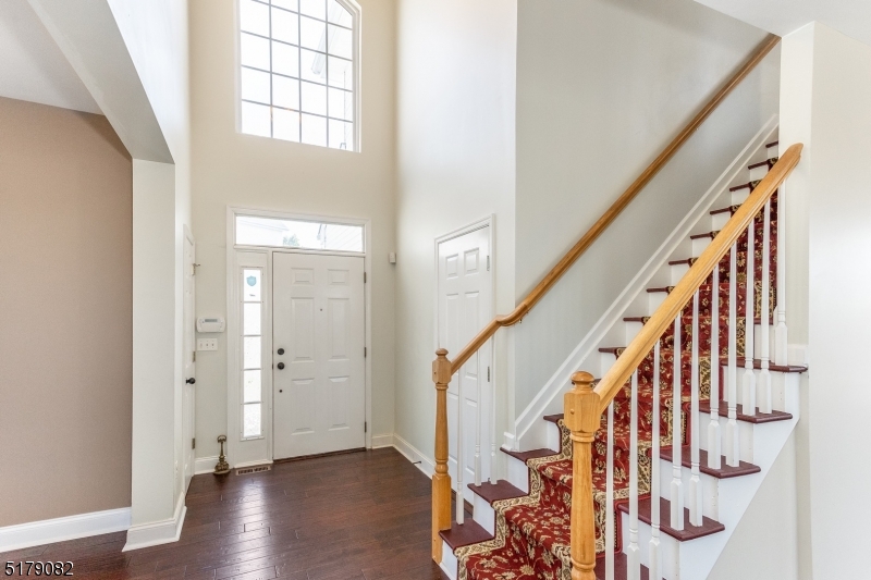 135 Winding Hill Dr