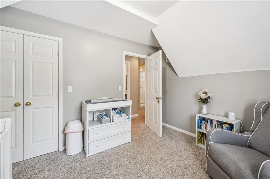 1507 Amesbury Avenue