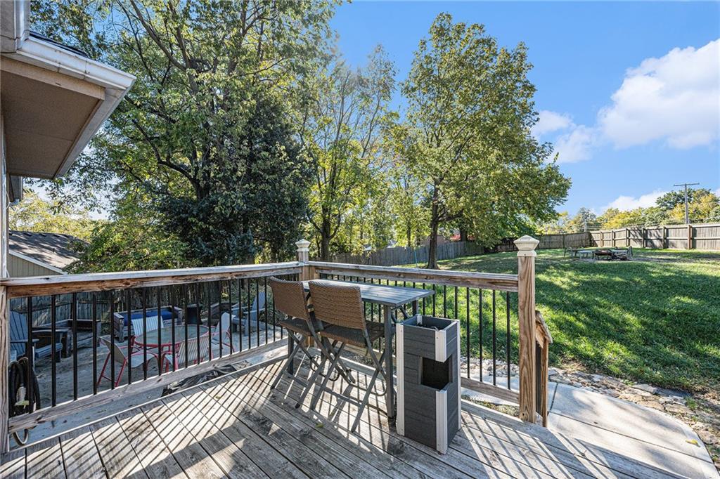 3542 NE Rock Creek Drive