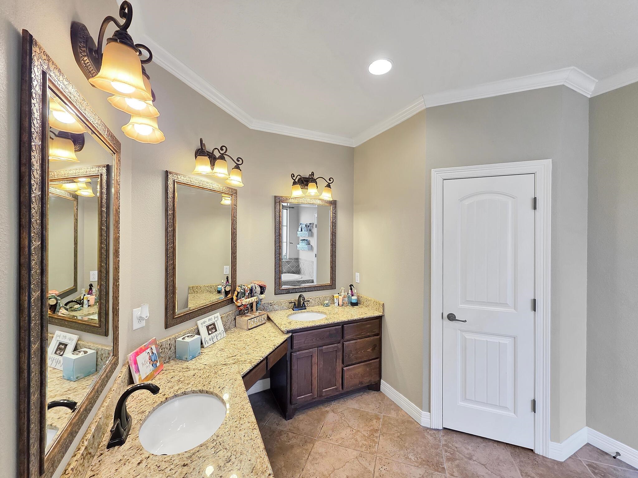 8345 Glen Rose Circle