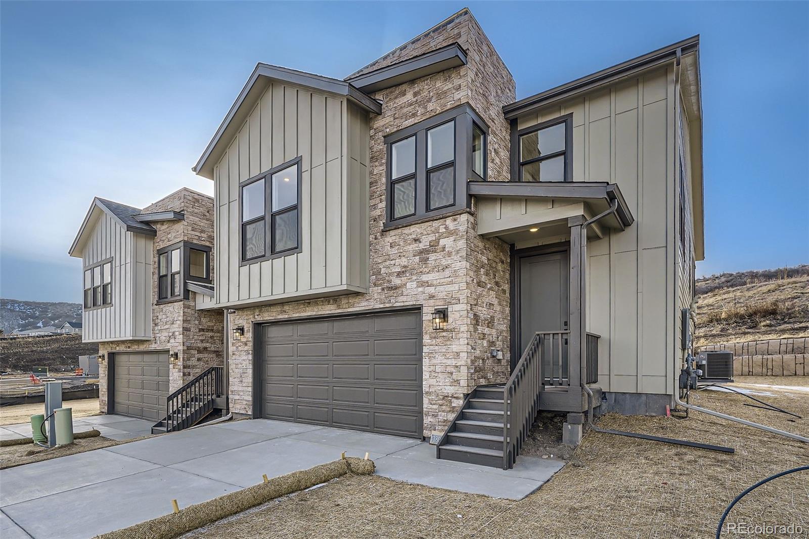 1807 Grayside Circle