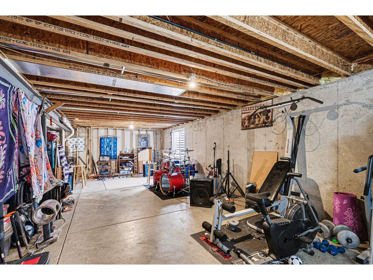 8781 Flaming Arrow Ave