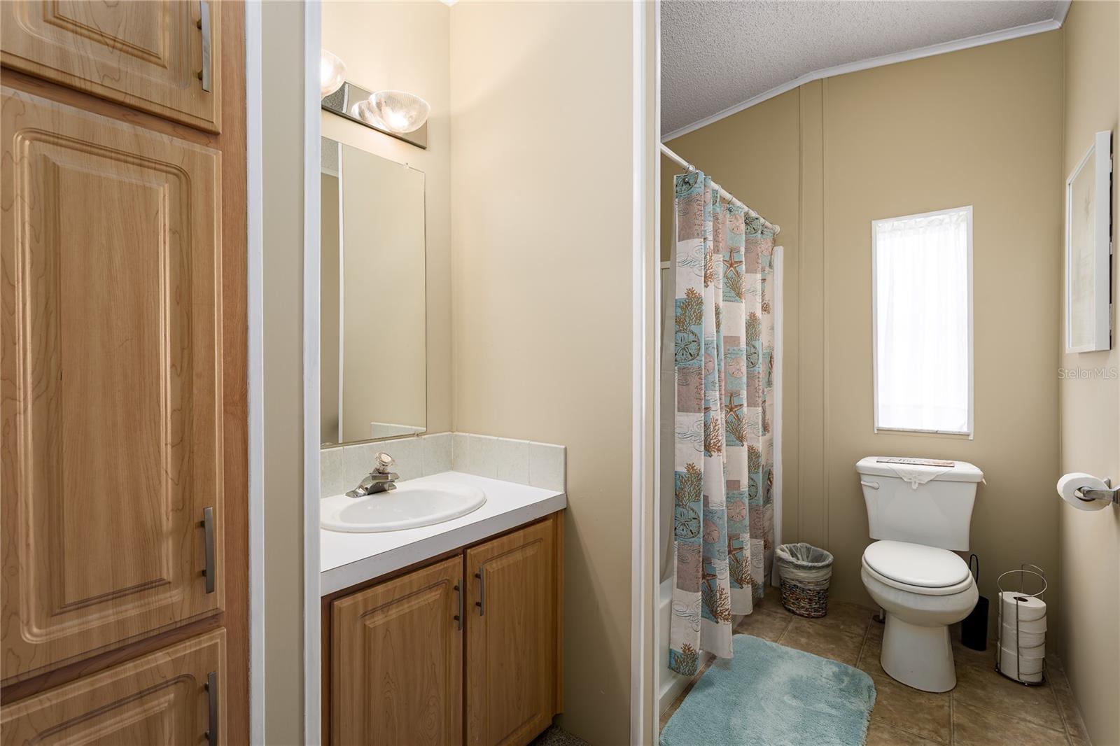 8523 Countess Avenue Circle