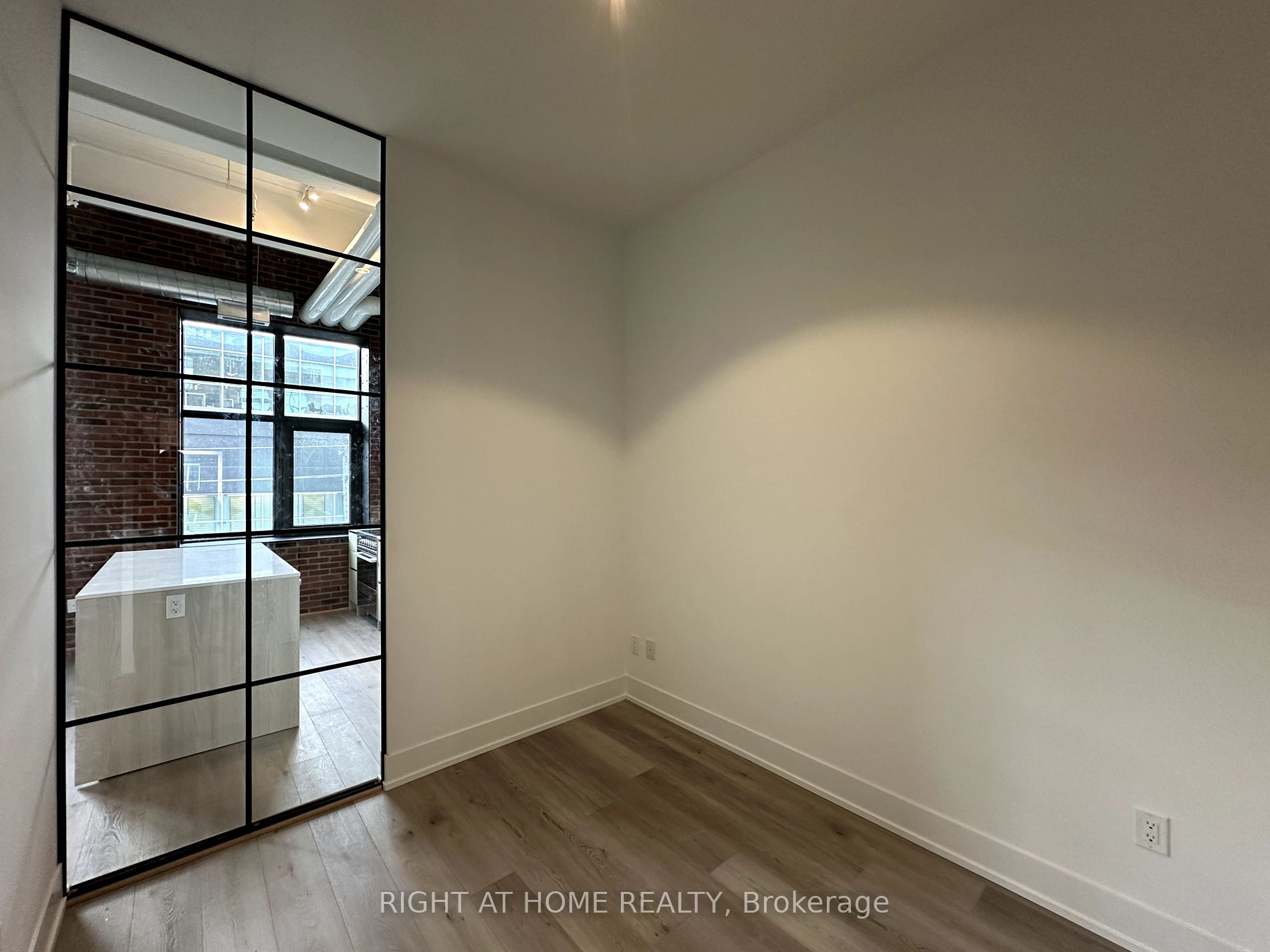 150 Logan Ave 407