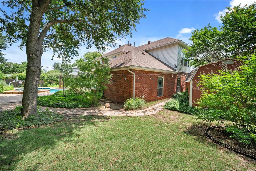 6308 Cobblestone Lane