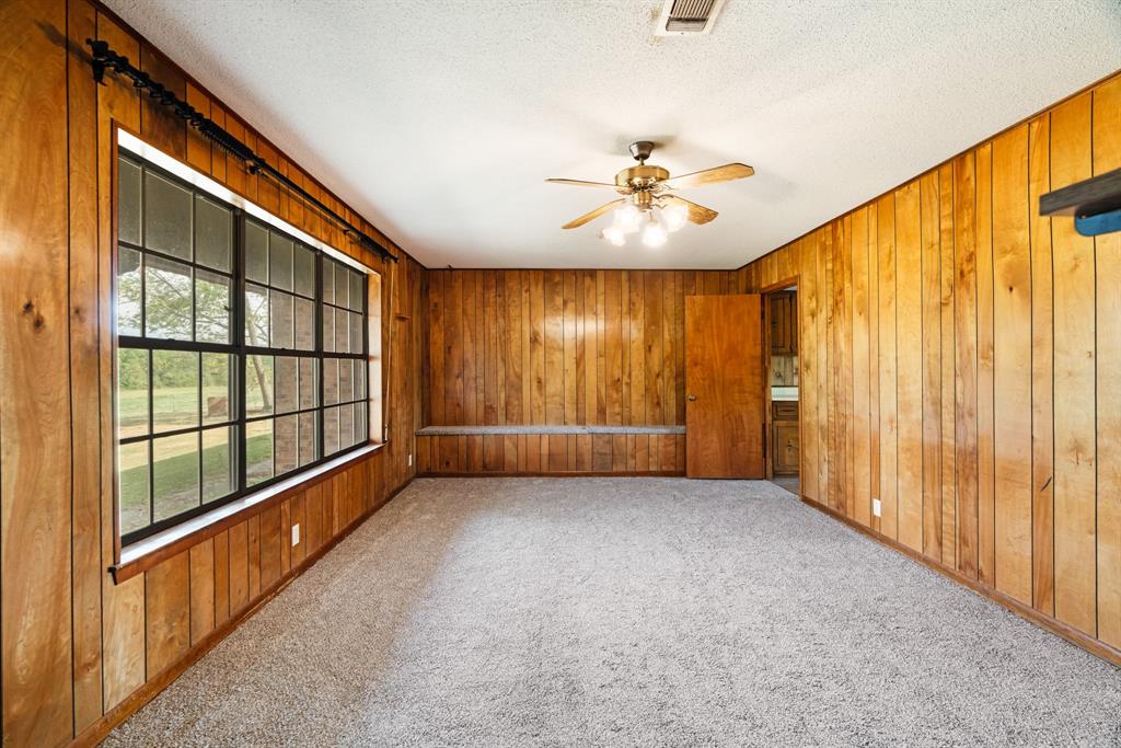 7484 Highway 271 S