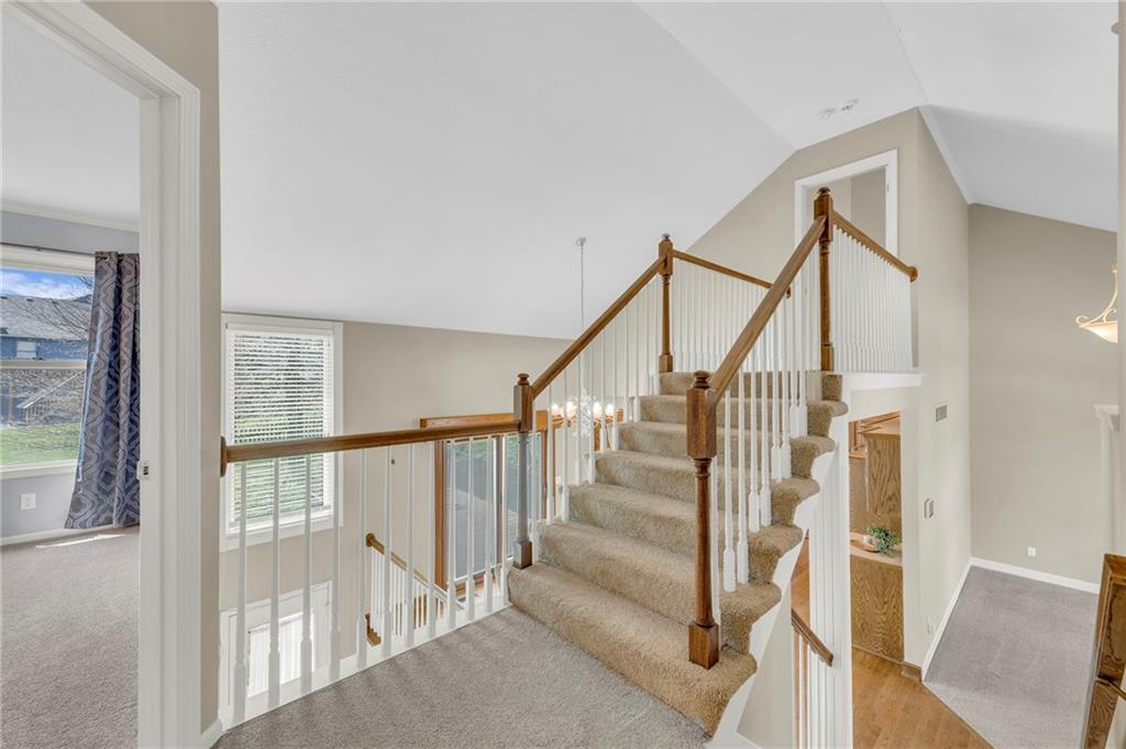 7442 N Sycamore Avenue