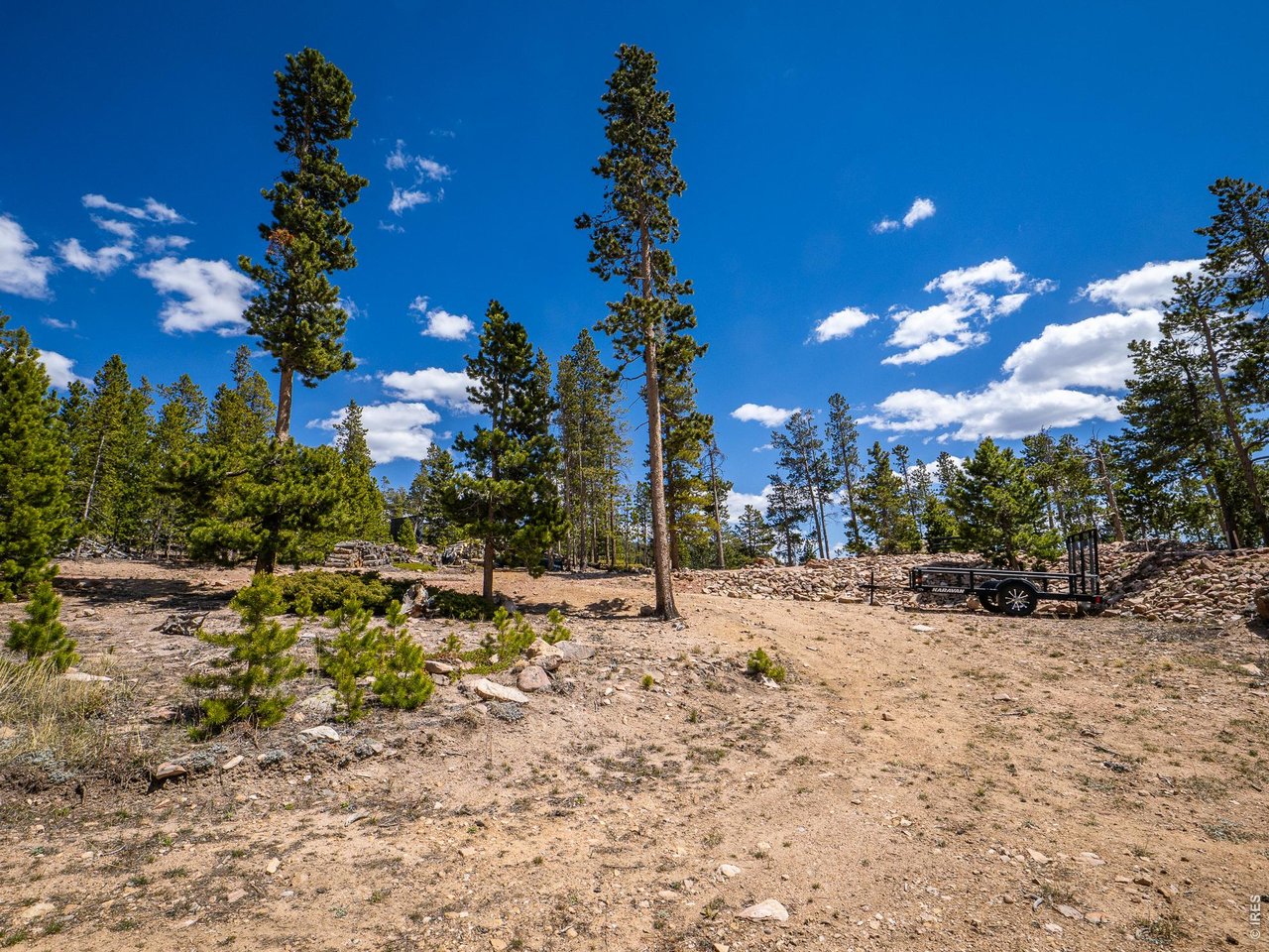132 Dogrib Ct