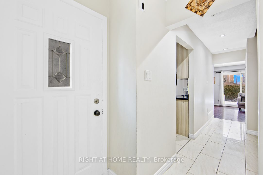 50 Silver Bell Grve 5