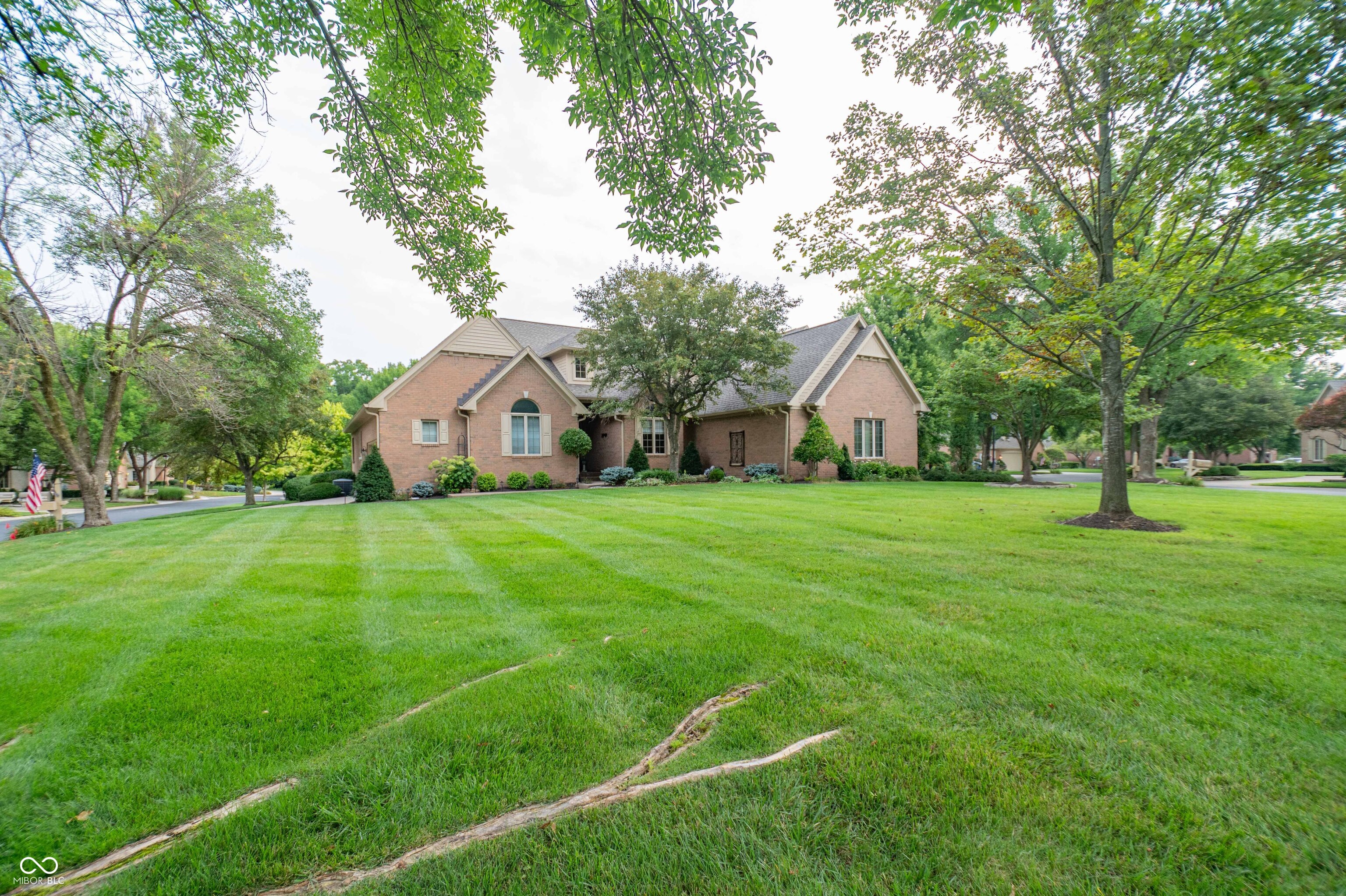1851 Broadleaf Court