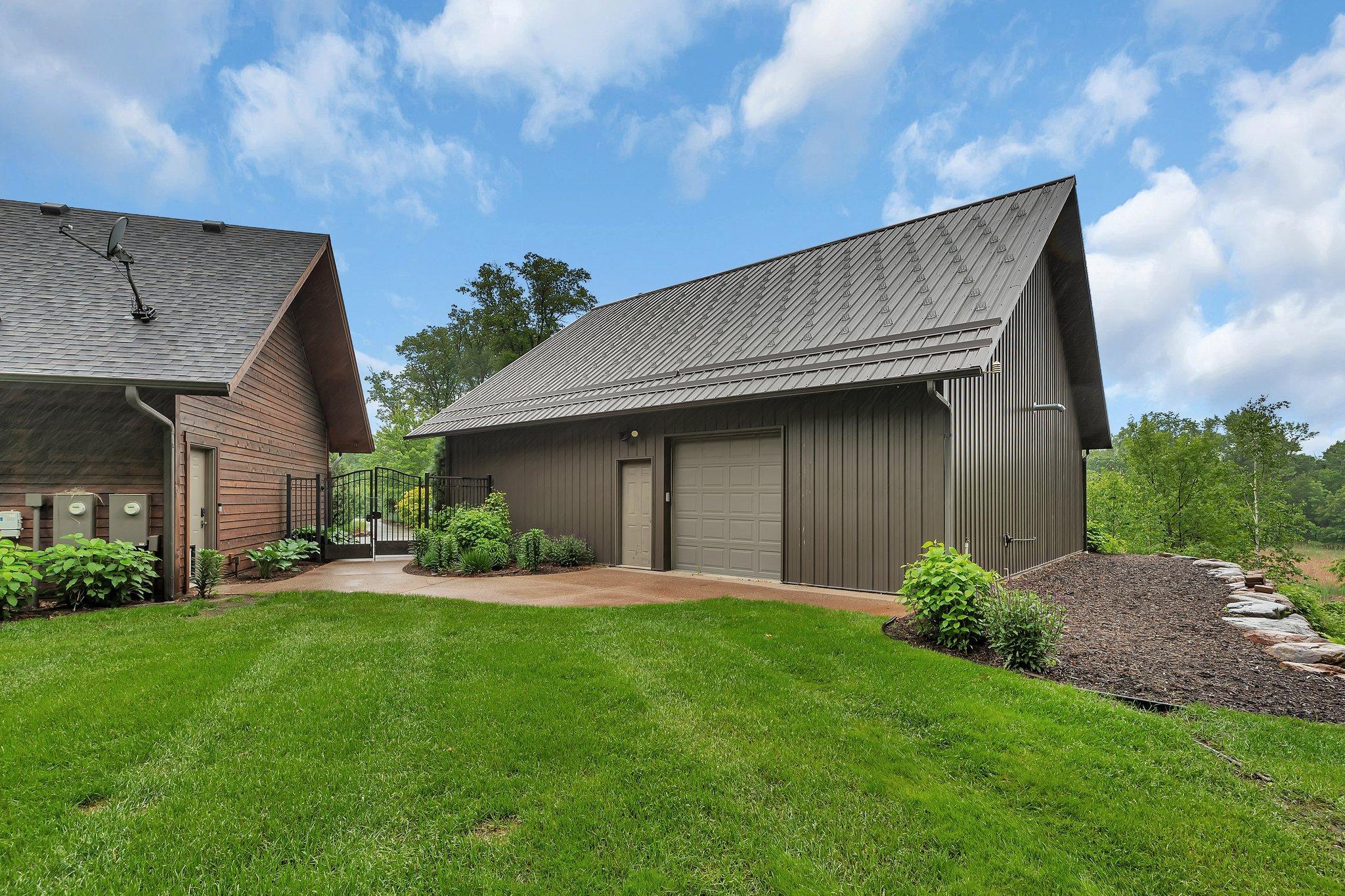 28894 Woodbrook Court