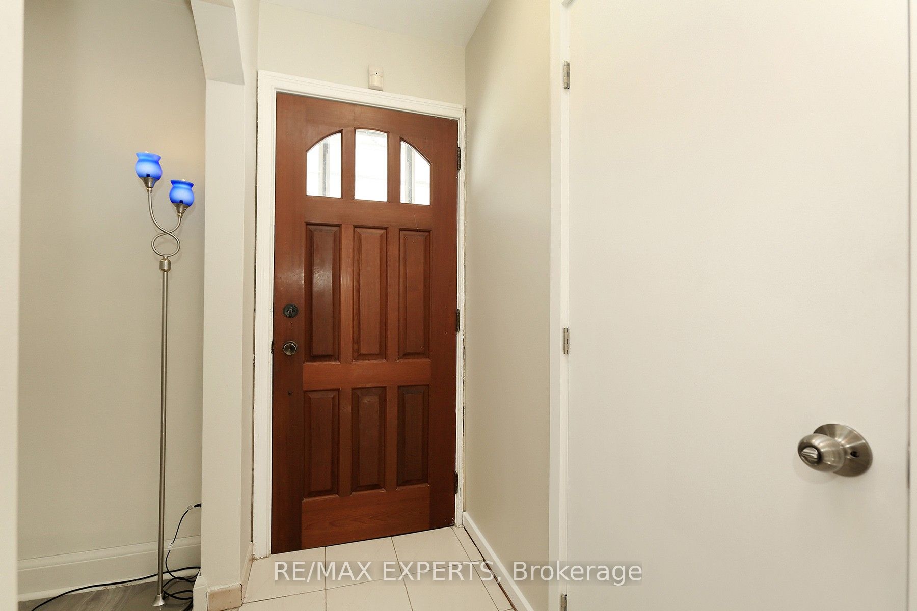 100 North Carson St UPPER