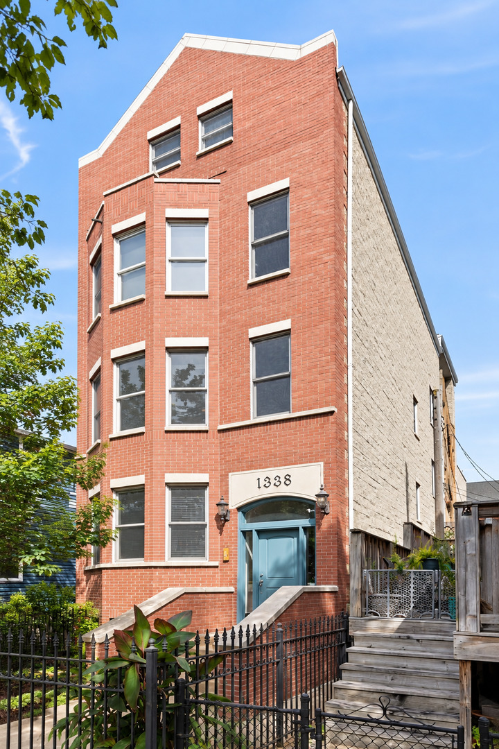 Welcome to this beautifully updated 2 bed/2bath condo in the heart of Lakeview, just steps from the vibrant Southport Corridor. Flooded with natural light from multiple exposures, this coveted open layout features hardwood floors throughout, a cozy gas fireplace, surround sound, and a spacious dining area perfect for entertaining. The gorgeous remodeled 2025 kitchen features stainless steel appliances, granite countertops, stylish backsplash, and abundant cabinetry and storage. The spacious primary suite includes two large closets, en suite spa like bathroom, and access to the private back deck. The oversized second bedroom offers flexibility with plenty of space for both a bedroom and dedicated home office, complemented by a second full bathroom. Meticulously maintained throughout, this homes also features in unit w/d, a large private storage unit, and two tandem exterior parking spaces included in the price. Walk to everything Southport Corridor has to offer- incredible restaurants, coffee shops, boutiques, fitness studios, Brown line, Wrigley Field, and so much more!