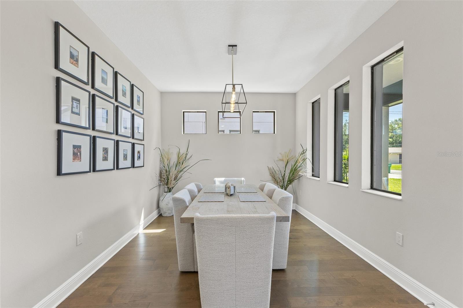 4123 W La Salle Street