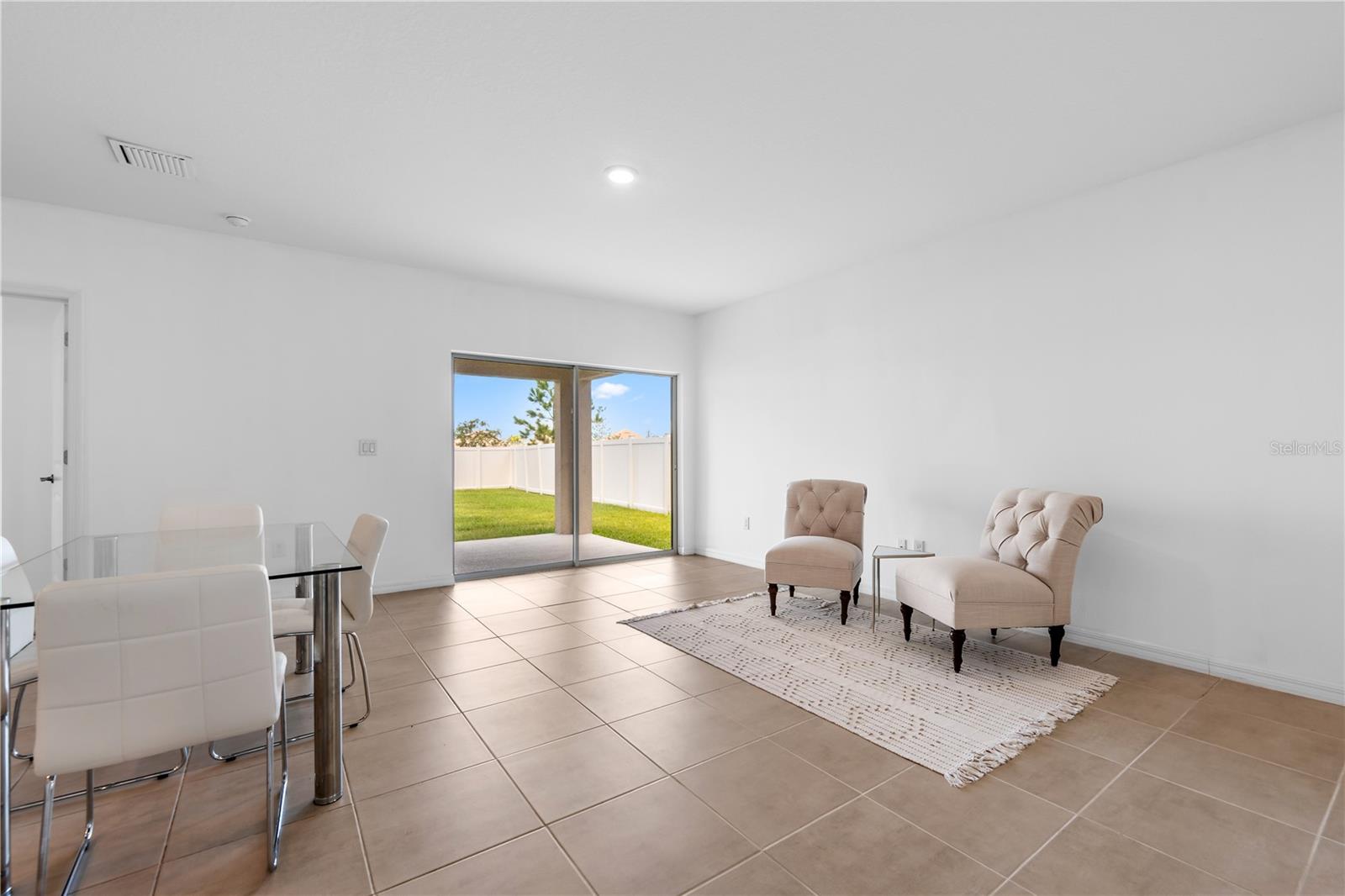 11252 Fieldstone Drive