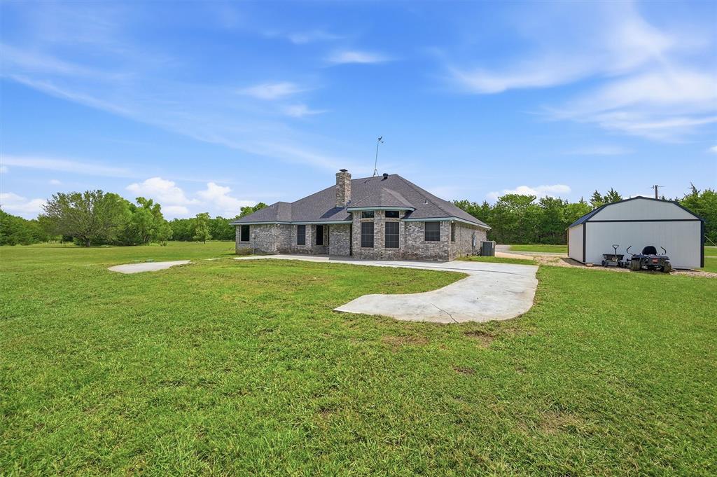 2227 County Road 2909