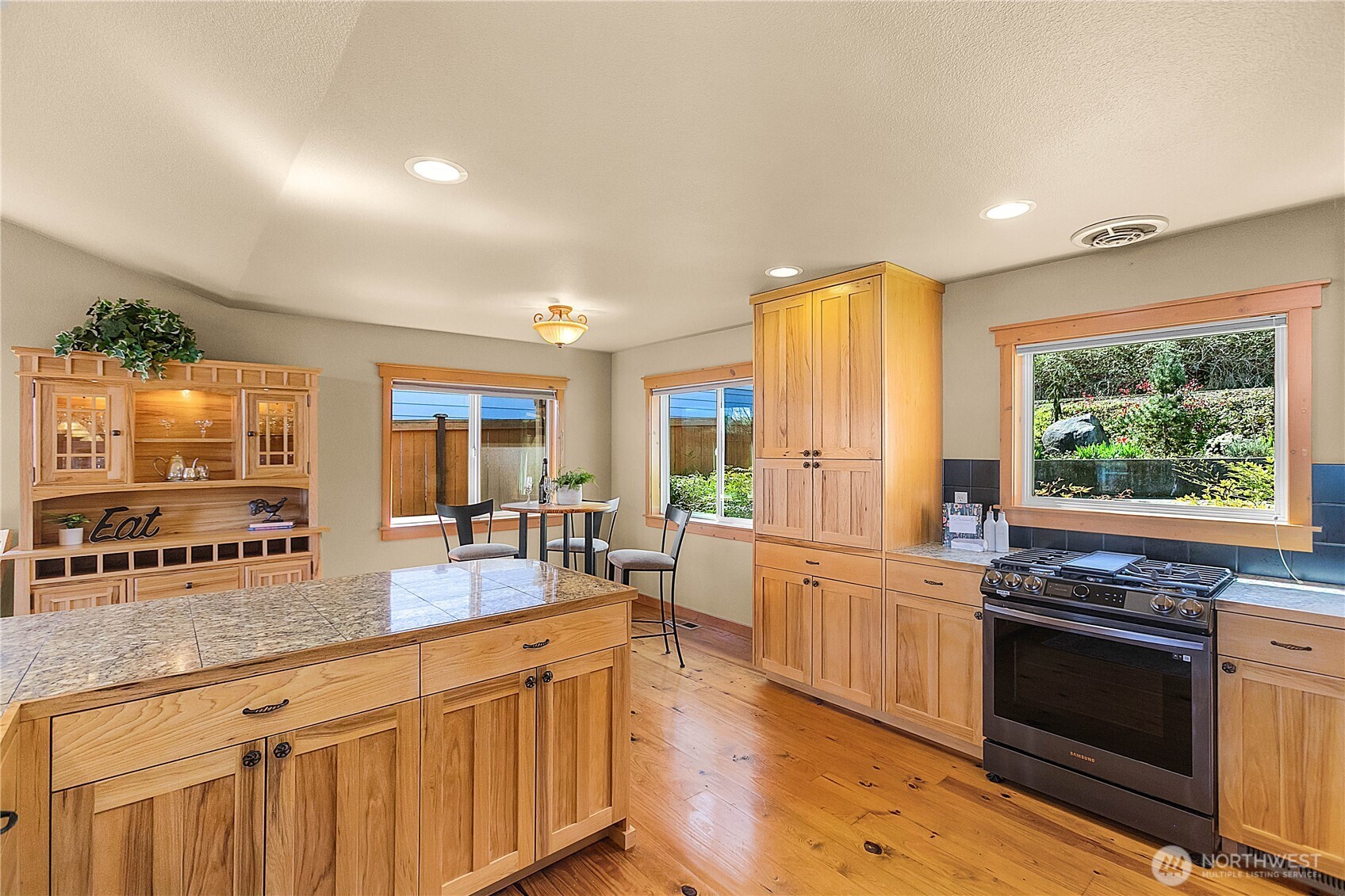 7530 E Grapeview Loop Road