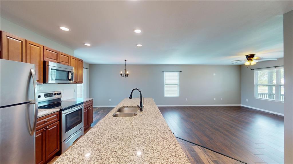 723 Meadow Lane