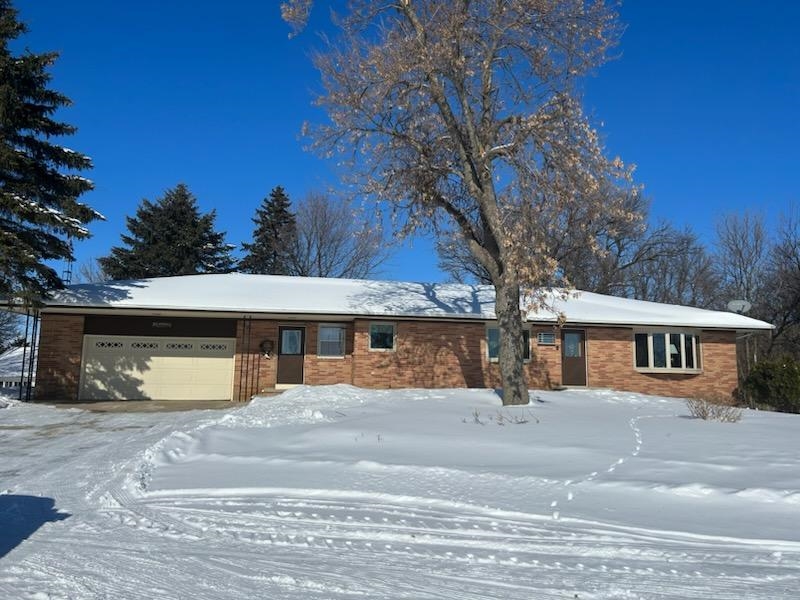 2123 150th Avenue, Milford, IA 51351