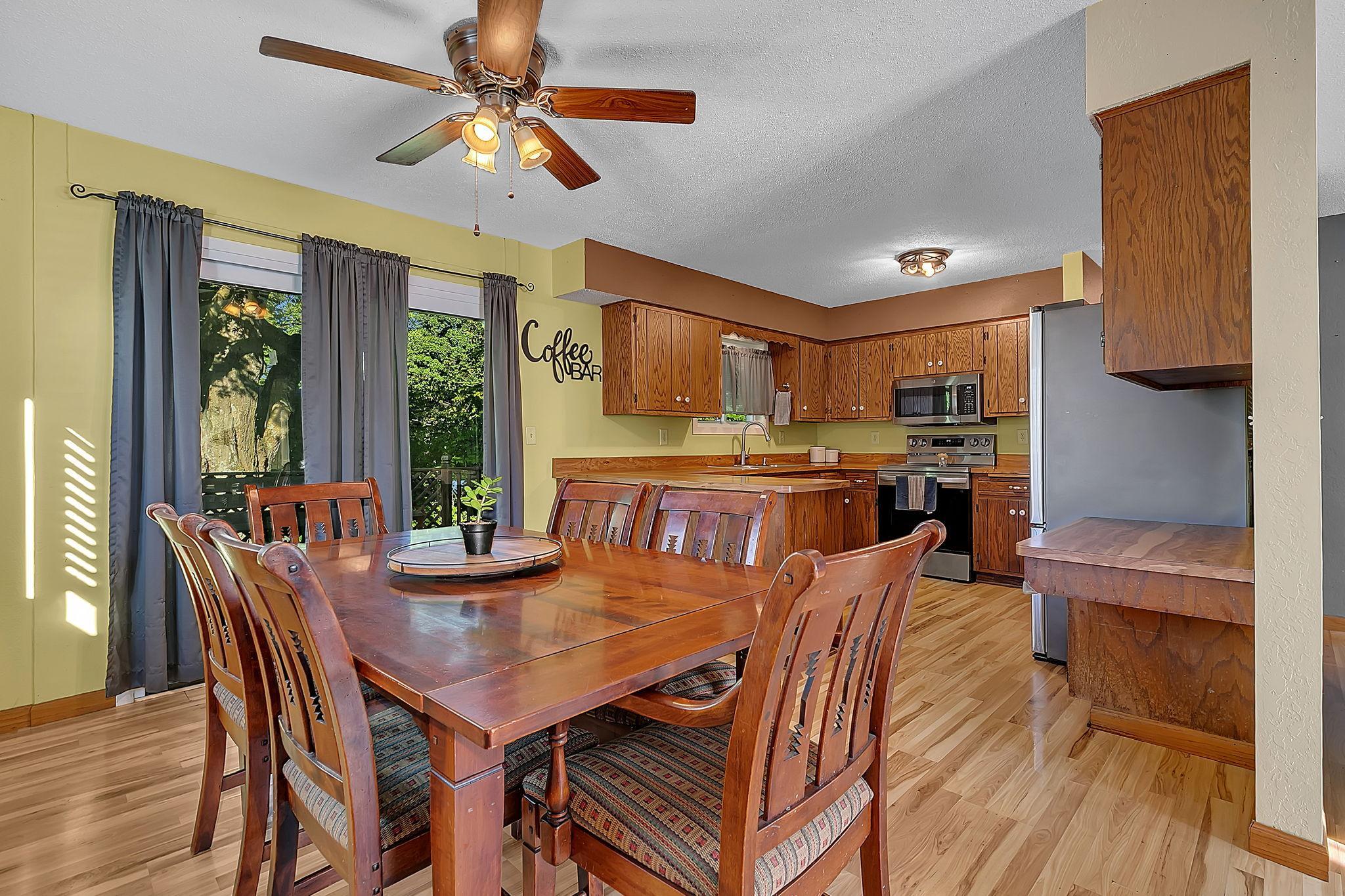 207 2nd Street NE