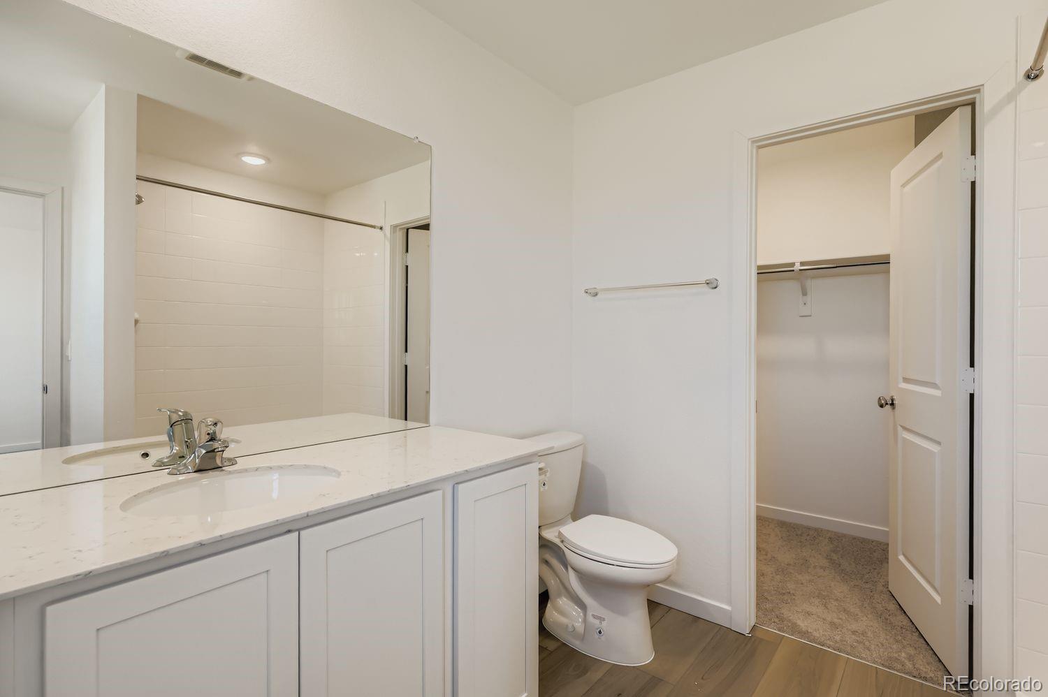 7831 Long Chute Trail