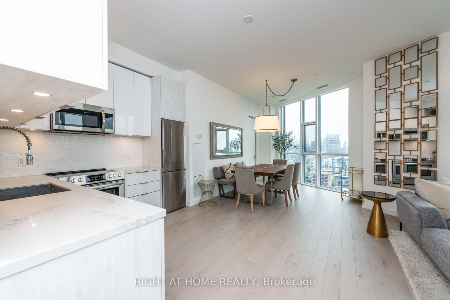 30 Ordnance St Ph2907