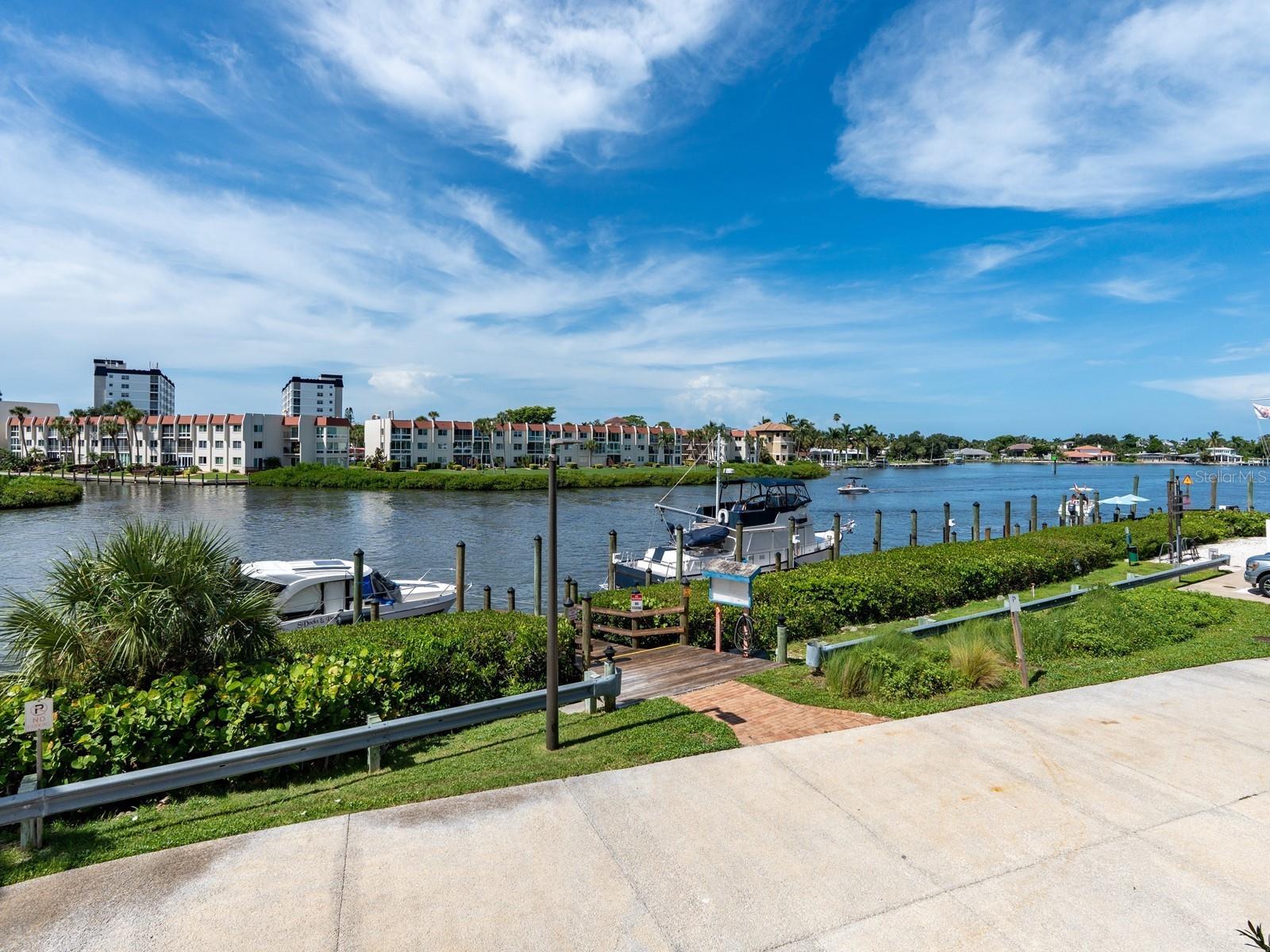 501 Tamiami Trail N 201