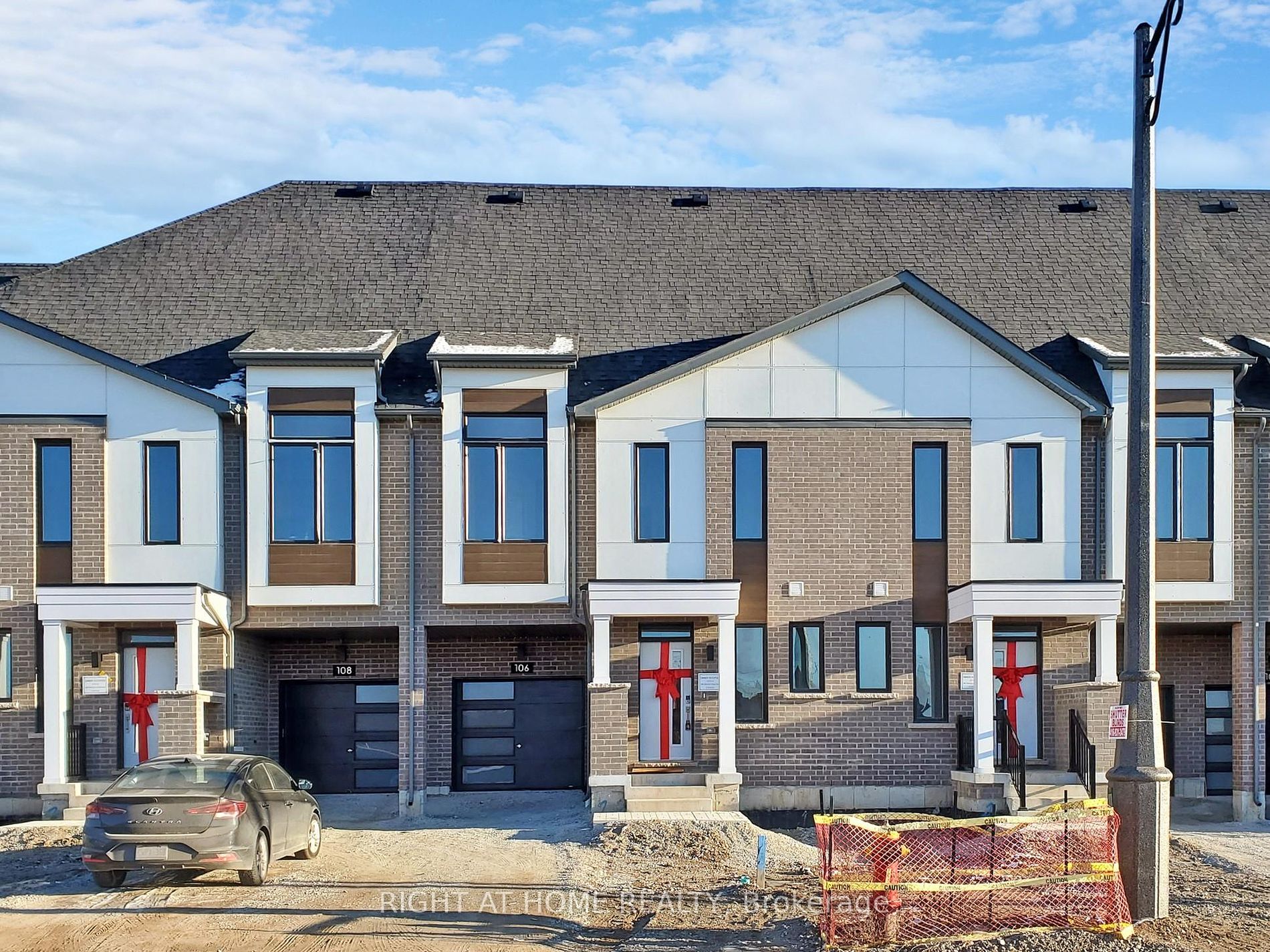 106 E Settlers Road Rd