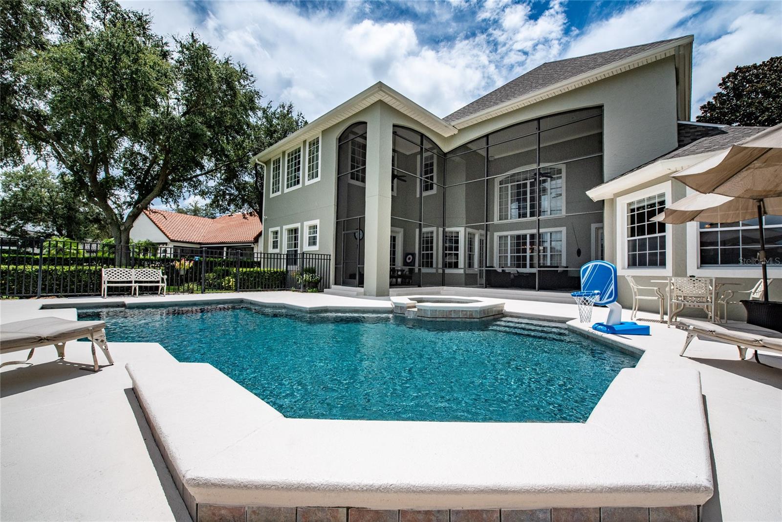 6203 Blakeford Drive