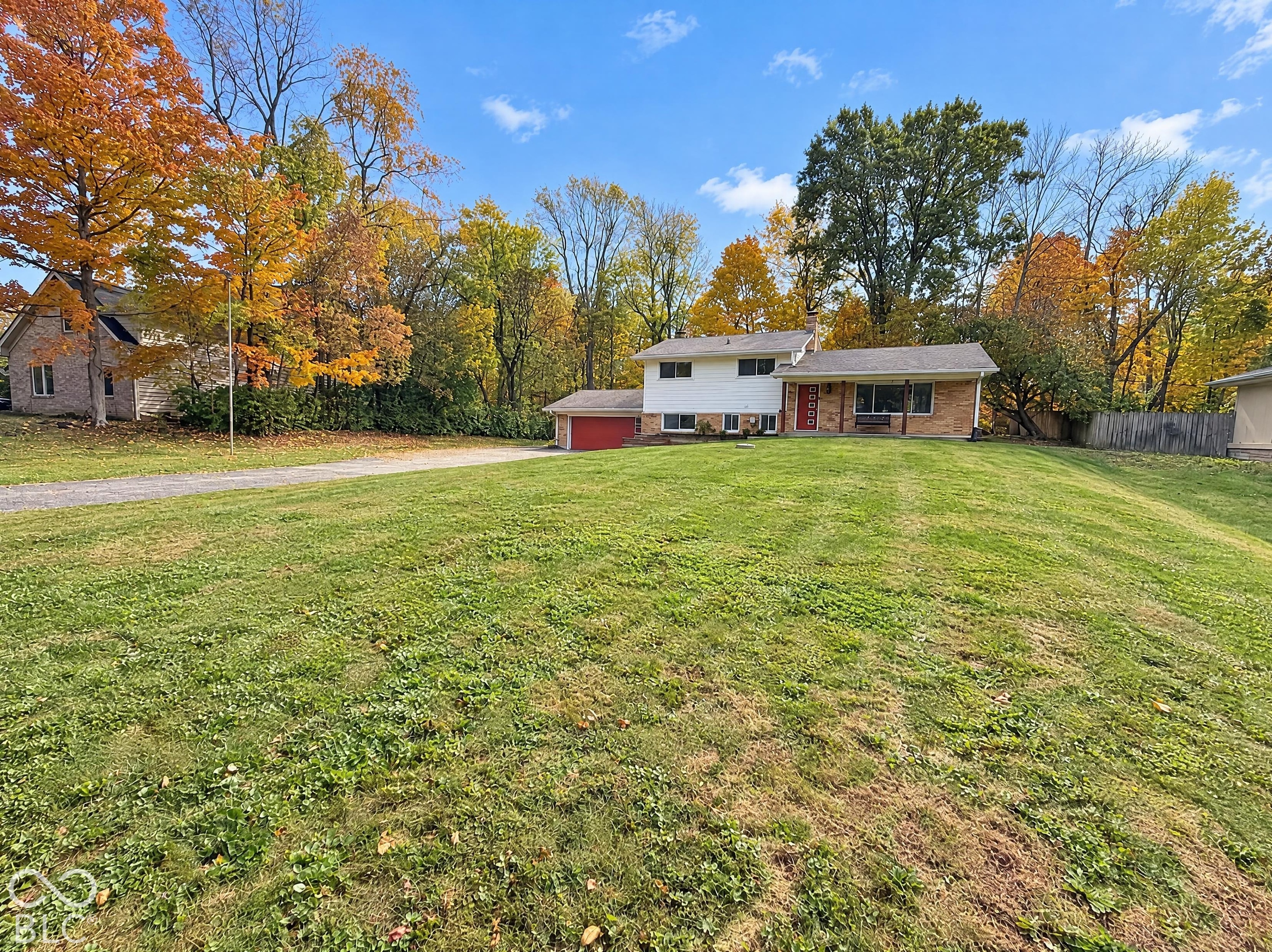 4533 Kessler Lane East Drive