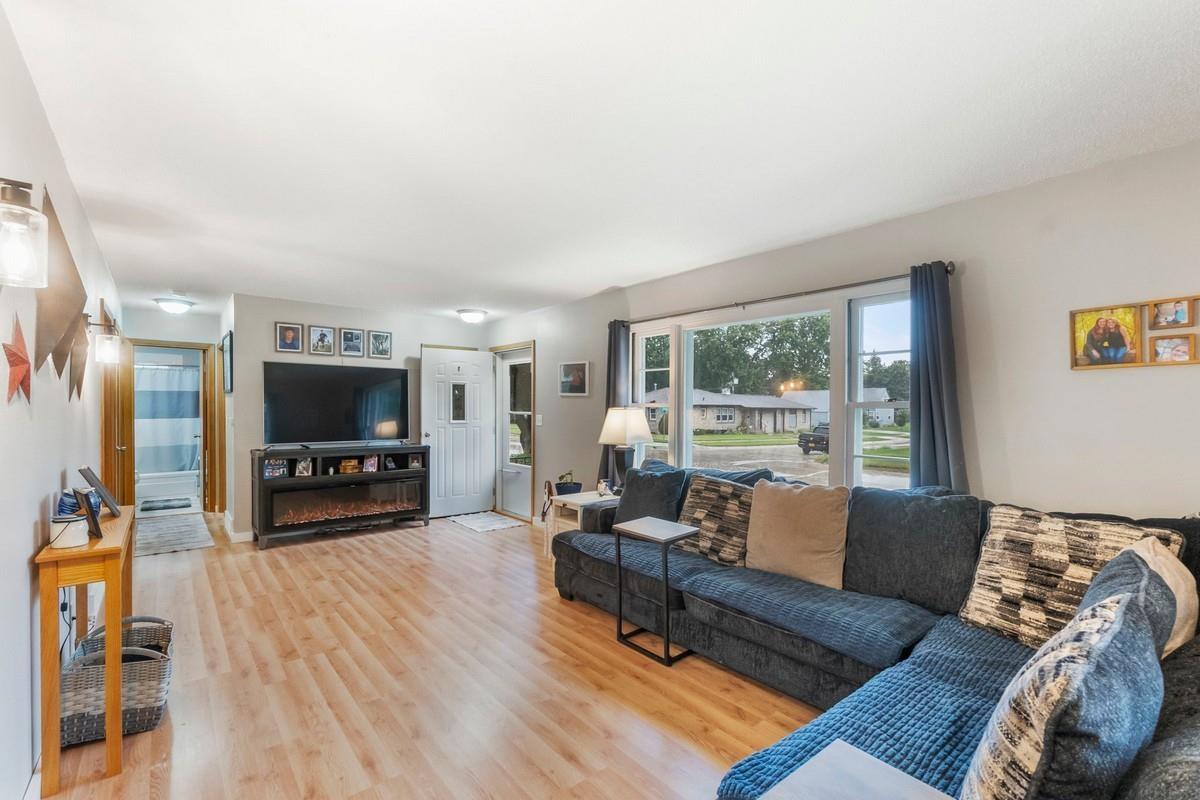 812 8th Street