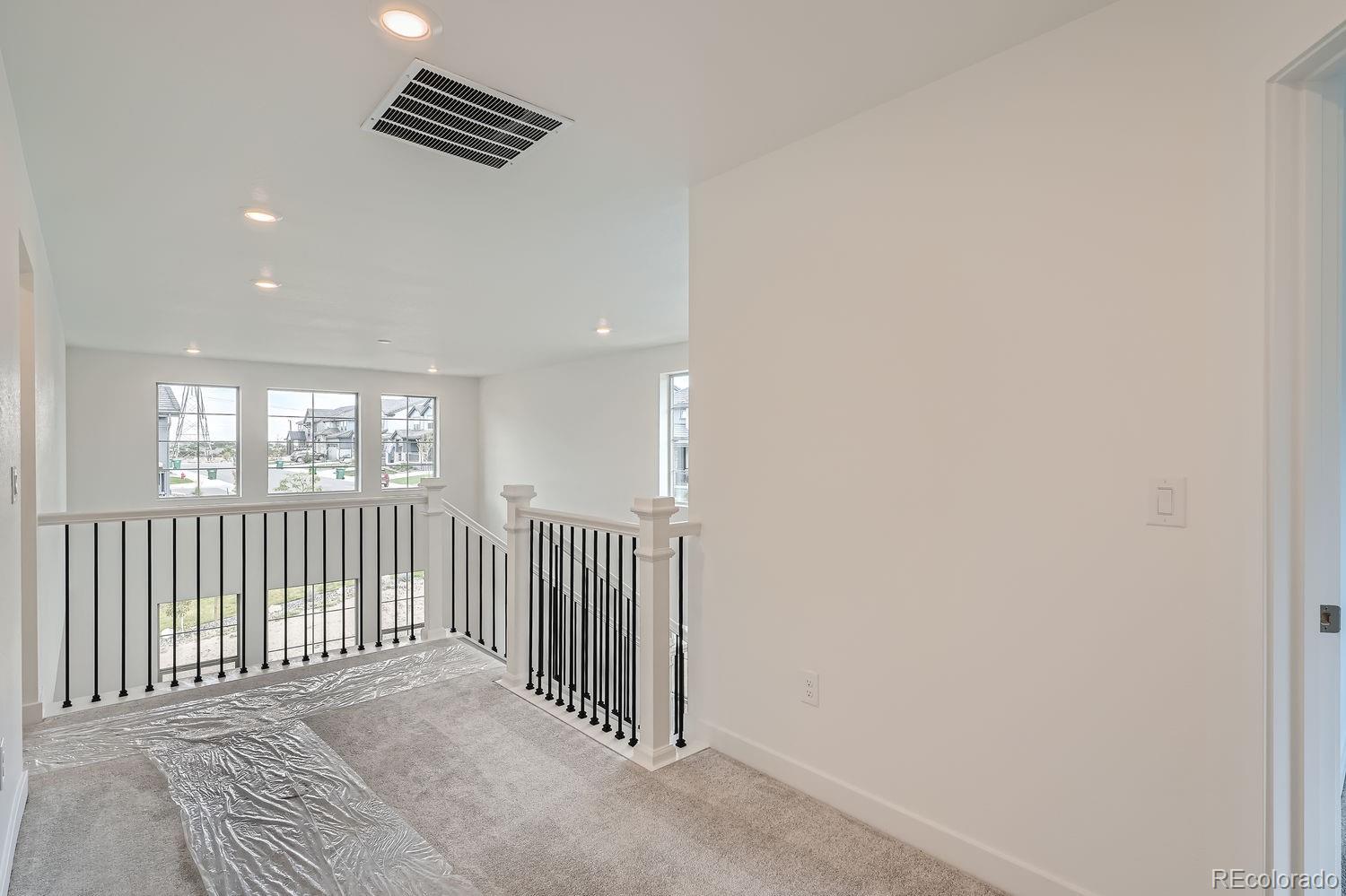 3186 S Quaker Street