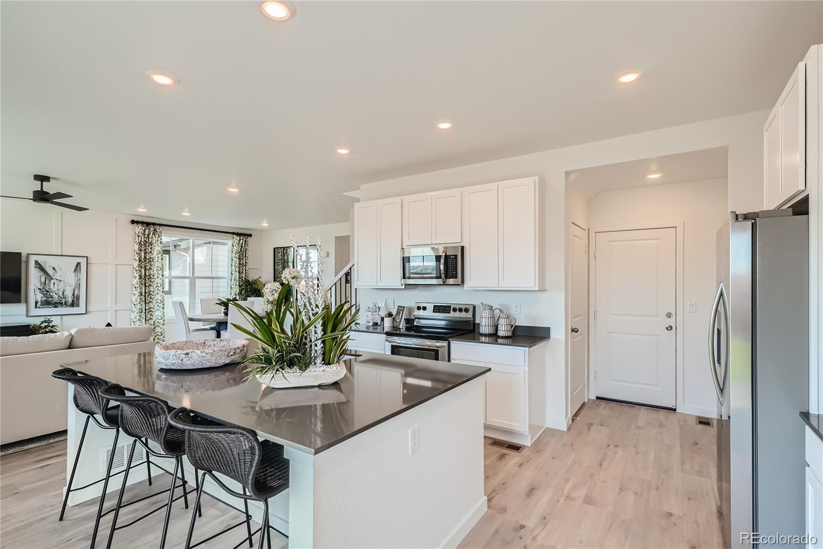5572 Runge Court