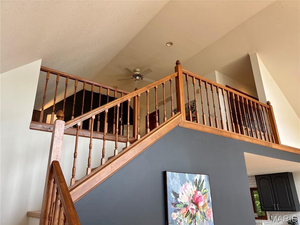 13 Cove Trail